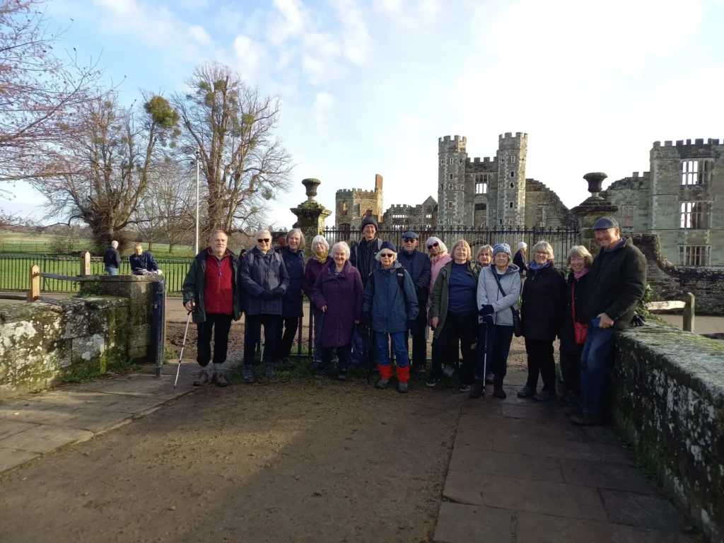 Picture of the Stoller's Group in front of Midhurst Castle